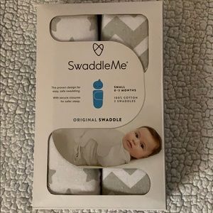 Swaddles